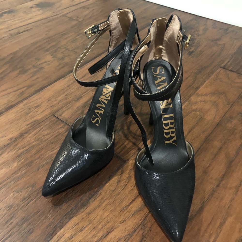 Black heels